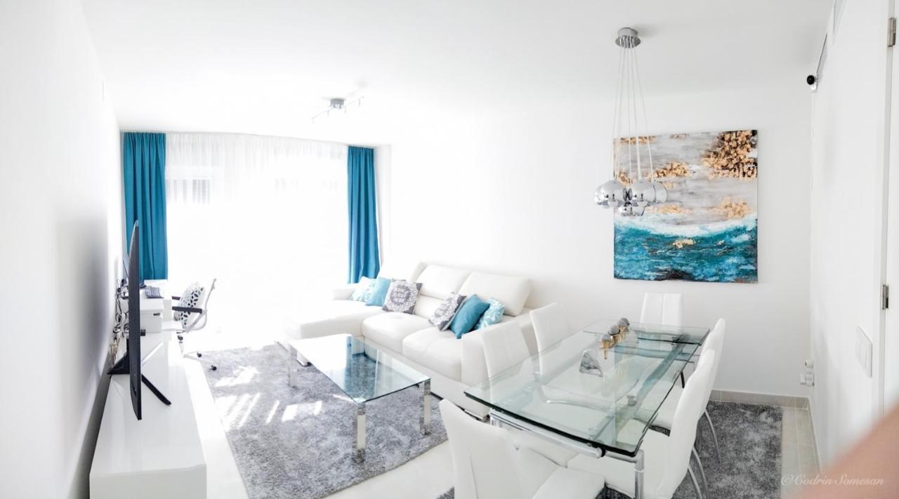 Lovely Apartment Centrally Located In Estepona Exterior foto