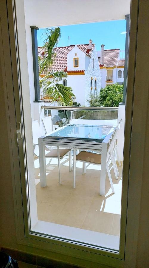 Lovely Apartment Centrally Located In Estepona Exterior foto